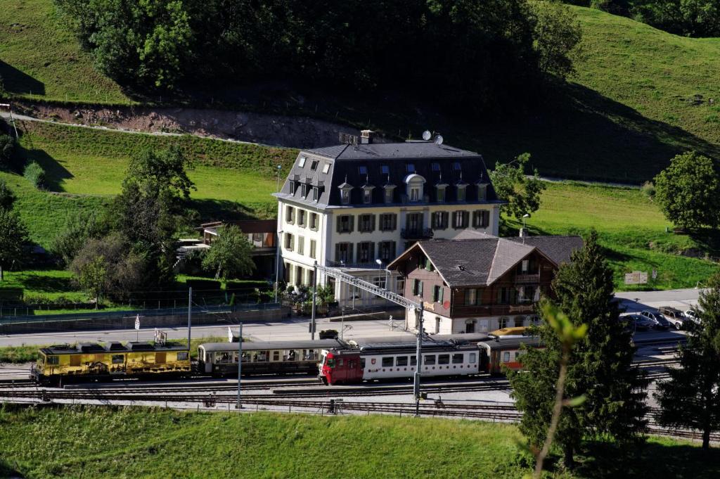 Maison D'Hotes De La Gare 몽보본 외부 사진