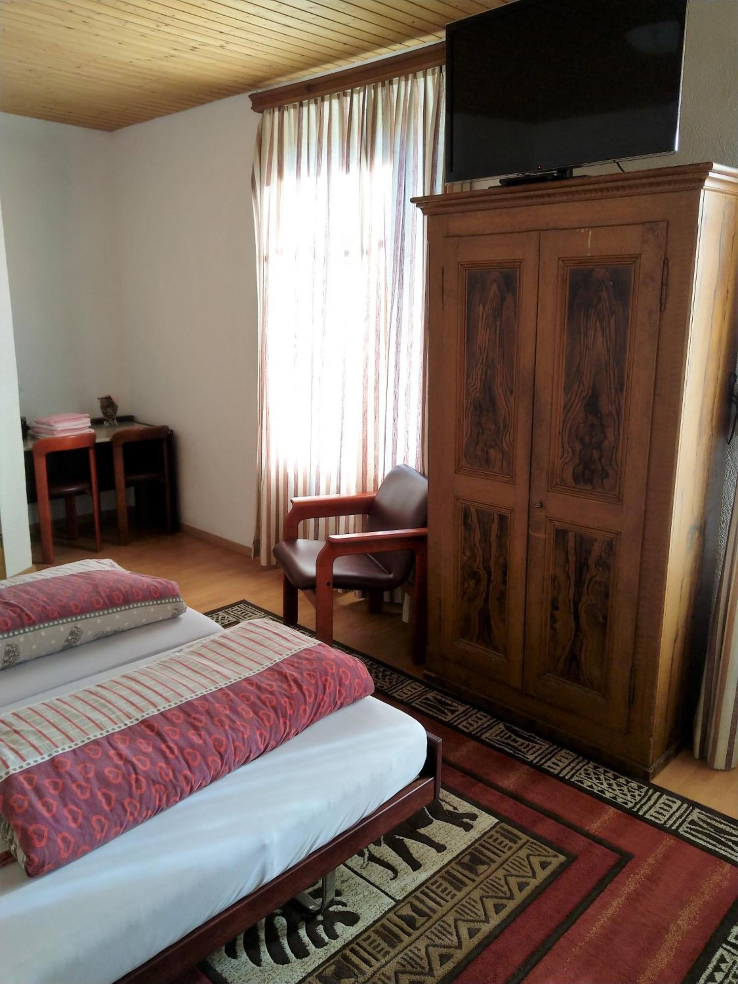 Maison D'Hotes De La Gare 몽보본 객실 사진